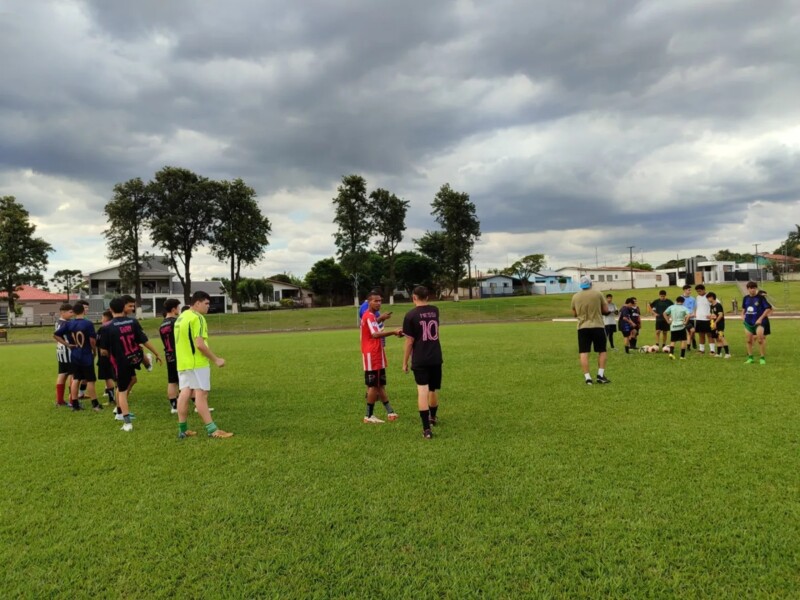 equipes-de-marilandia-do-sul-disputam-jogos-no-parana-bom-de-bola