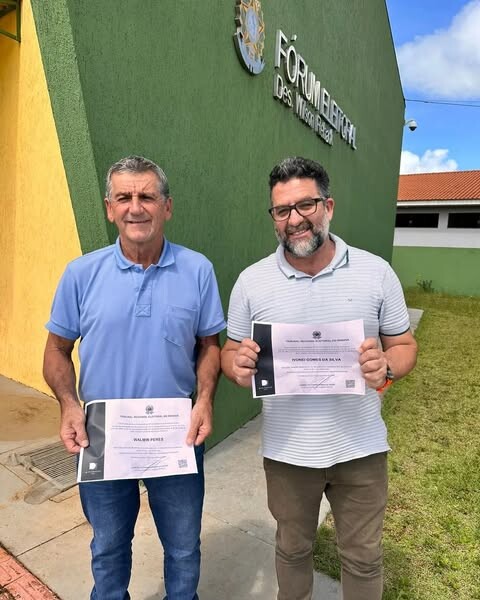 a-diplomacao-do-prefeito-e-vice-prefeito-de-marilandia-do-sul-foi-realizada-na-tarde-desta-terca-feira-10-no-forum-eleitoral-do-municipio